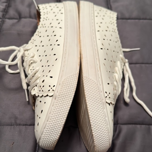 Torrid Sneakers Faux Leather White Laser Cut Design in EUC. Size 9W. - Picture 8 of 8